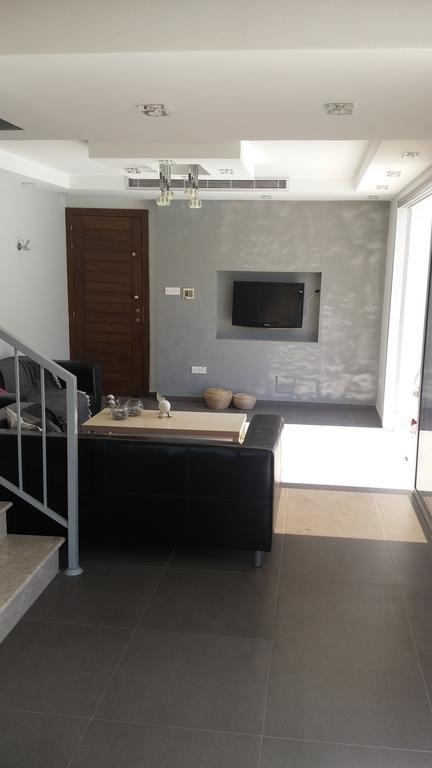 Palms Resort Apartments Alethriko Chambre photo